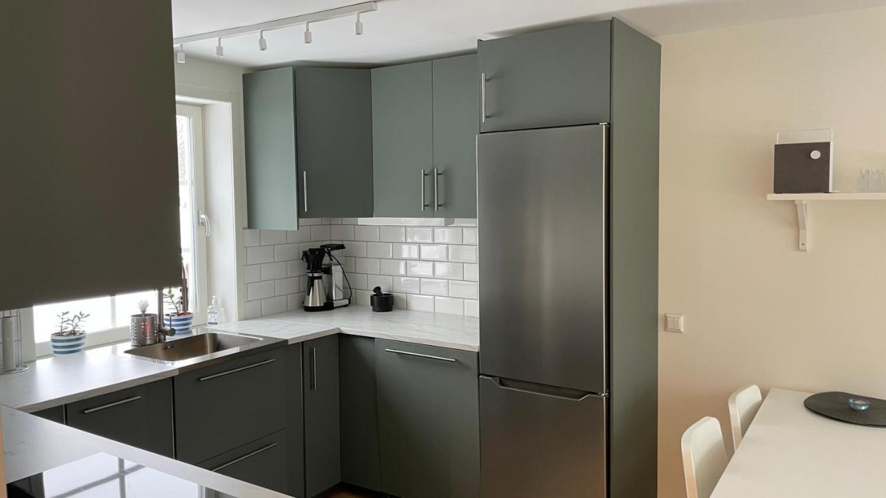Areskutans Laegenhet Med Laddning Foer Bil 22Kw Apartment Husa Екстериор снимка